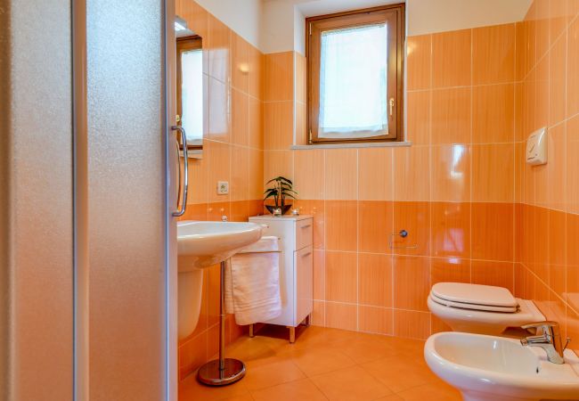 Apartment in Toscolano-Maderno - 6 Happiness by Garda FeWo Apartment in Toscolano-Maderno - 6 Happiness by Garda FeWo