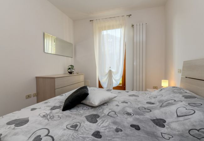 Apartment in Toscolano-Maderno - 6 Happiness by Garda FeWo Apartment in Toscolano-Maderno - 6 Happiness by Garda FeWo