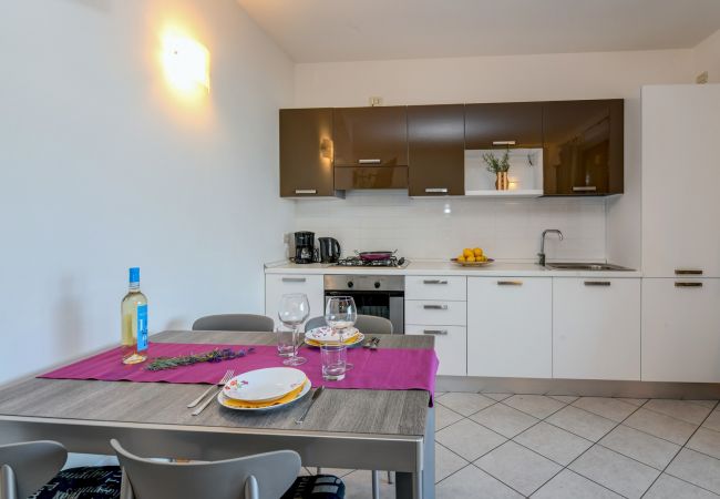 Apartment in Toscolano-Maderno - 6 Happiness by Garda FeWo Apartment in Toscolano-Maderno - 6 Happiness by Garda FeWo