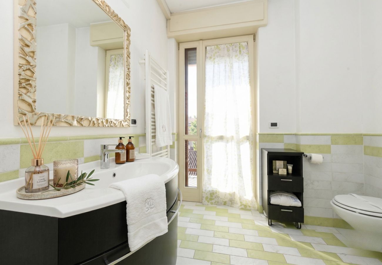 Apartment in Desenzano del Garda - 15- Desenzanoloft : Ciao Lago