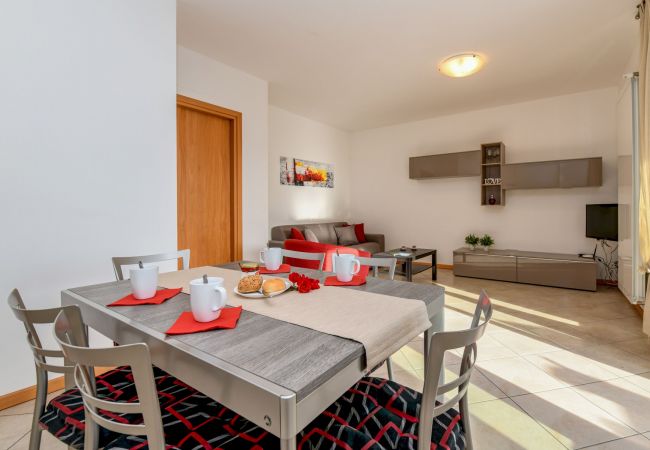 Apartment in Toscolano-Maderno - 7 Sunshine by Garda FeWo Apartment in Toscolano-Maderno - 7 Sunshine by Garda FeWo