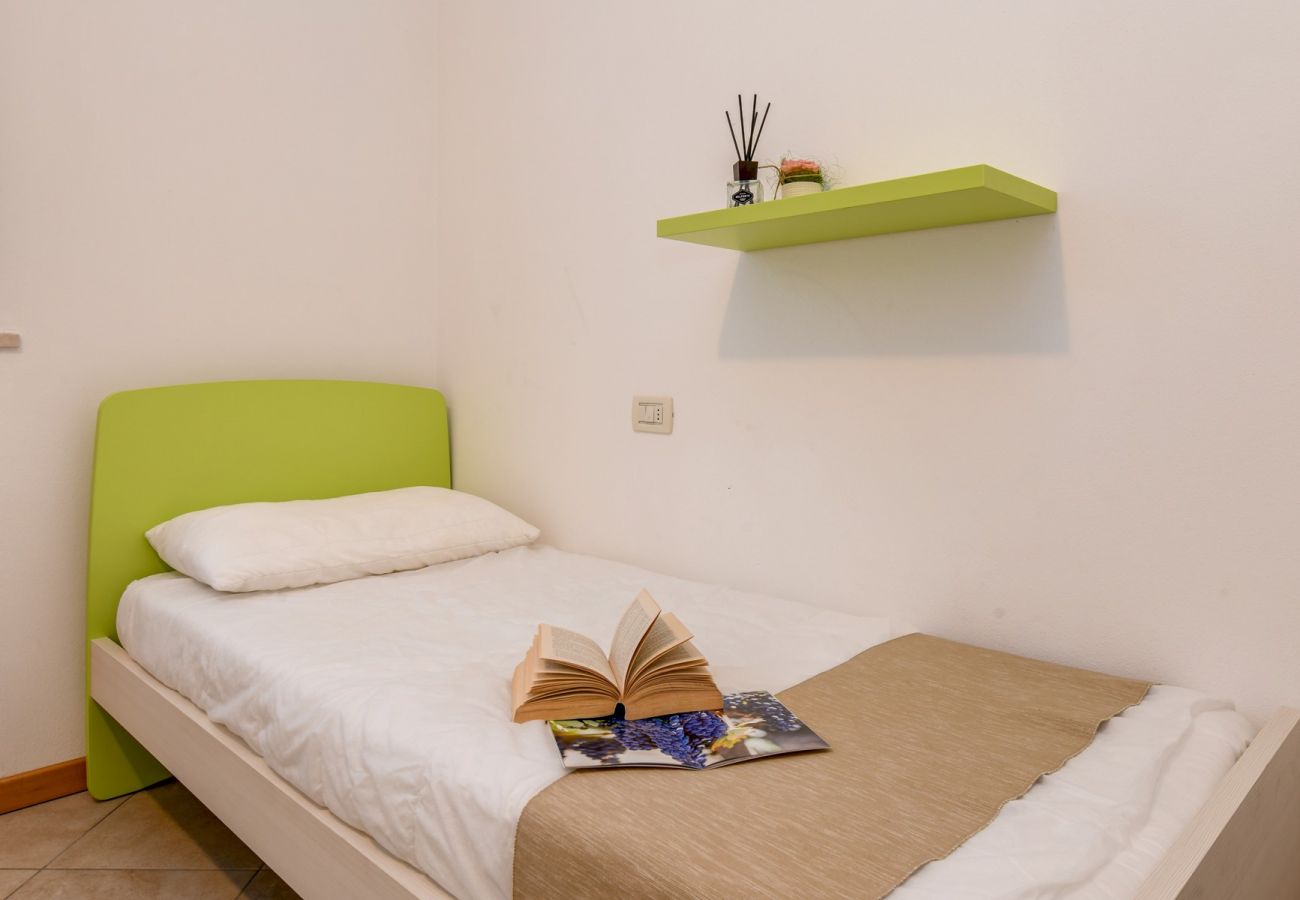 Apartment in Toscolano-Maderno - 7 Sunshine by Garda FeWo