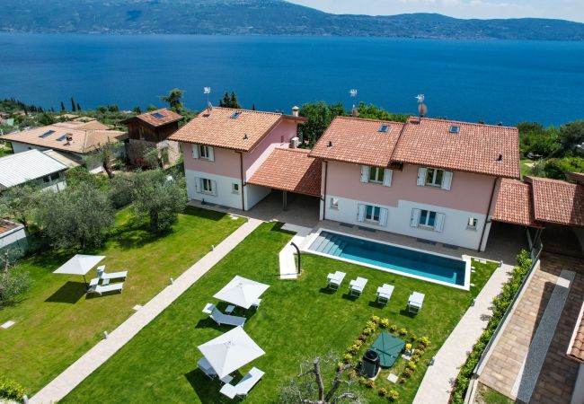 Villa/Dettached house in Toscolano-Maderno - Le Casette - Casaliva by Garda FeWo