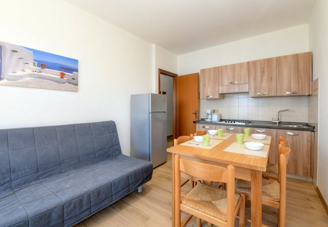 Apartment in Tignale - Piccolo Ragno 4 Typ Balcony Apartment in Tignale - Piccolo Ragno 4 Typ Balcony