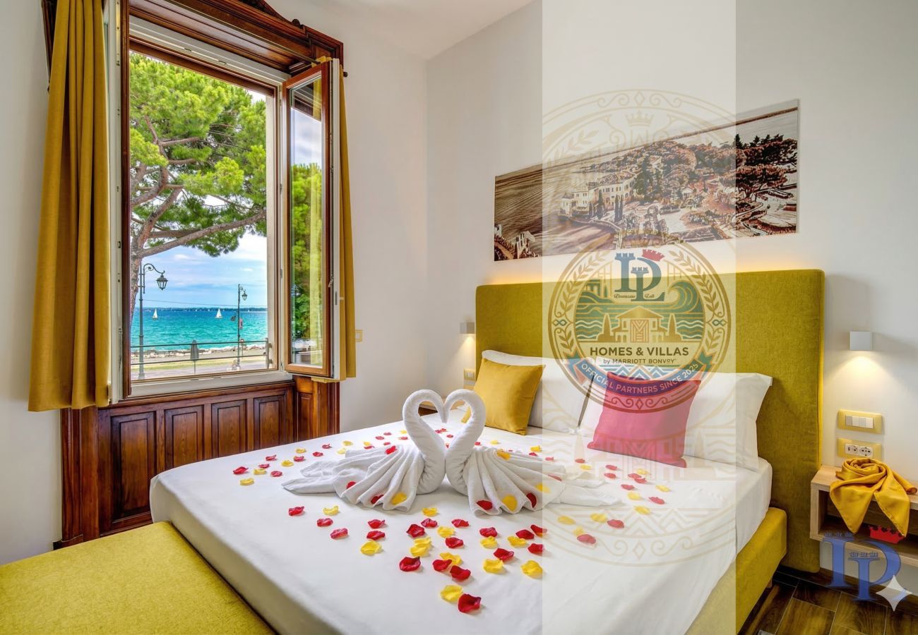 Apartment in Desenzano del Garda - 77 -  Collo lungo Giallo