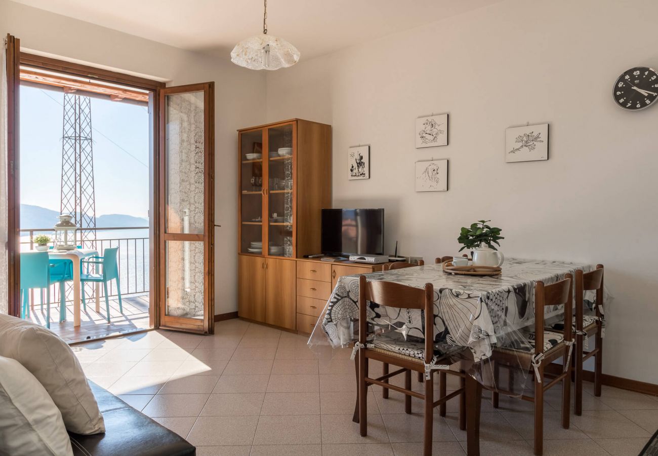 Apartment in Tignale - Tignale Bellevue by Garda FeWo