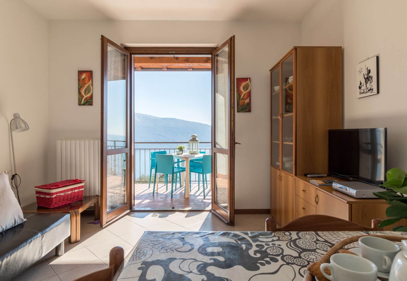 Apartment in Tignale - Tignale Bellevue by Garda FeWo