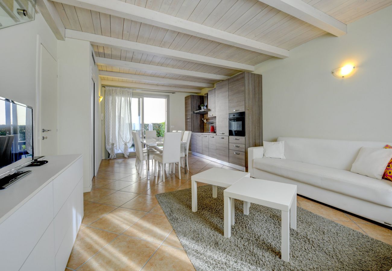 Apartment in Manerba del Garda - Casa della Romantica by Garda FeWo