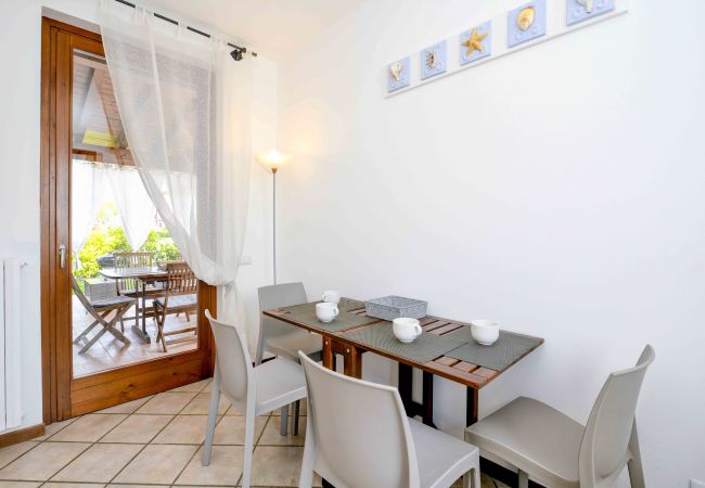 Chalet in Manerba del Garda - Gardaliva - Home & Garden by Garda FeWo Chalet in Manerba del Garda - Gardaliva - Home & Garden by Garda FeWo