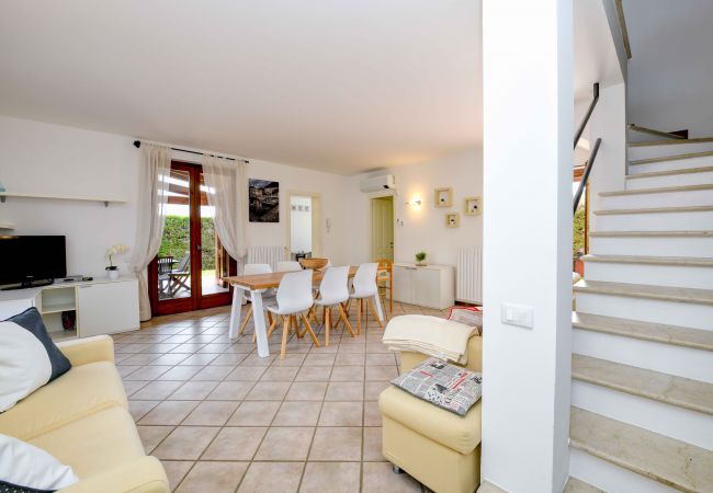 Chalet in Manerba del Garda - Gardaliva - Home & Garden by Garda FeWo Chalet in Manerba del Garda - Gardaliva - Home & Garden by Garda FeWo