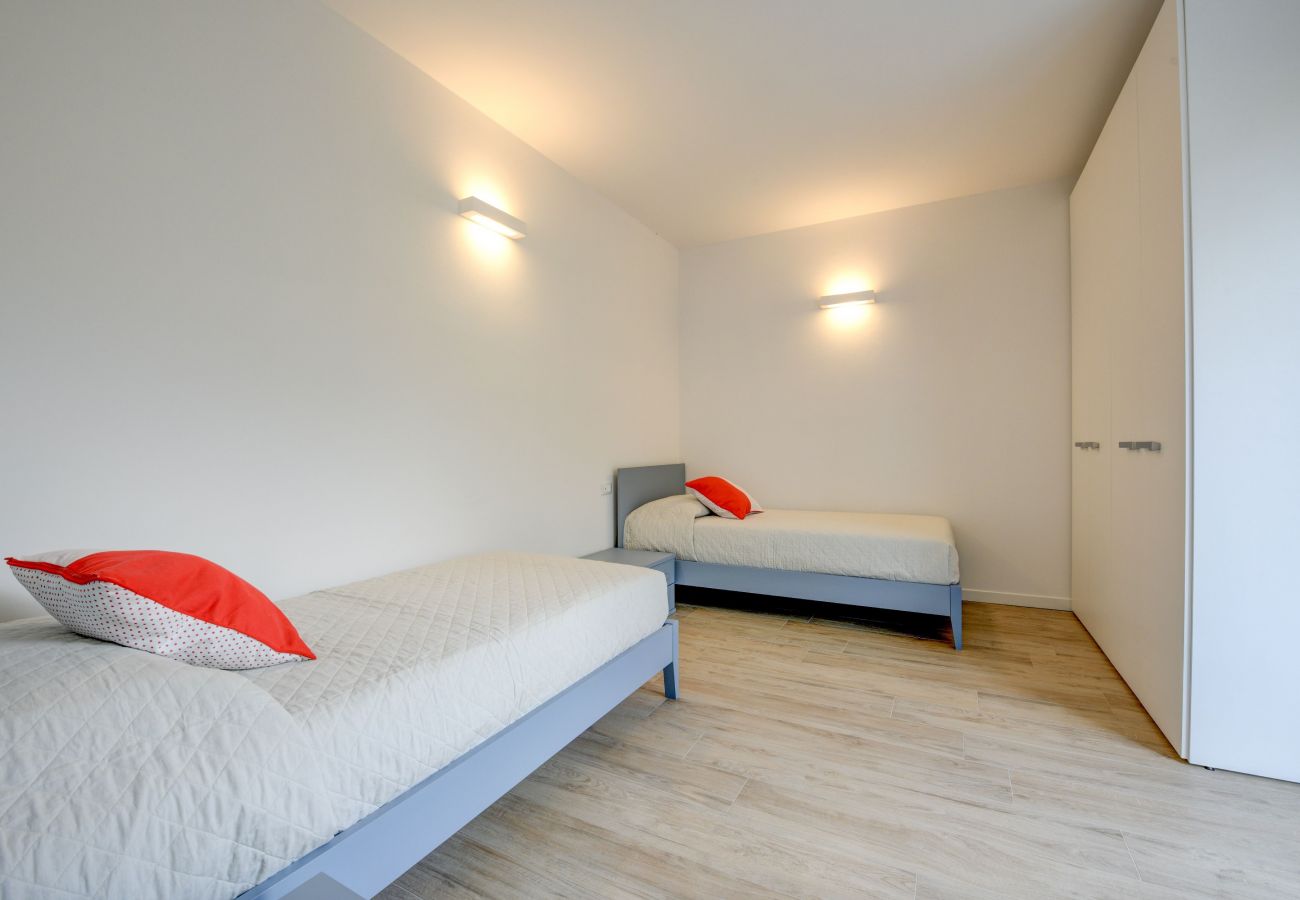 Apartment in Toscolano-Maderno - Maison Bellini 1 by Garda FeWo