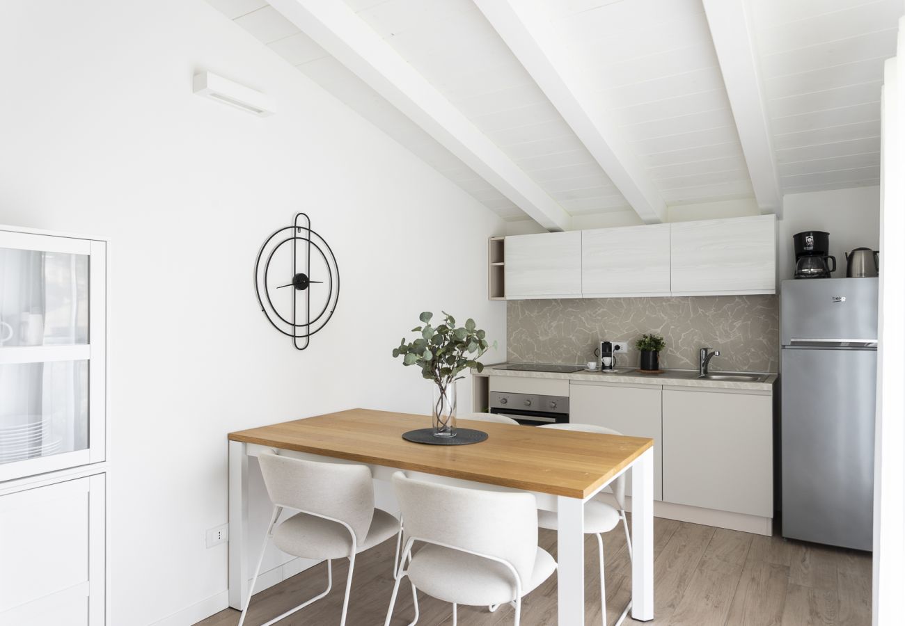 Apartment in Toscolano-Maderno - Maison Bellini 3 by Garda FeWo