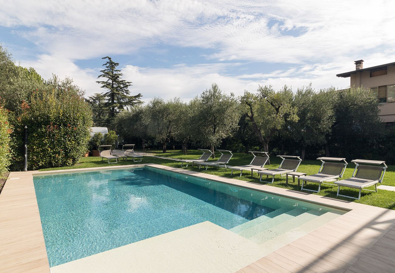 Apartment in Toscolano-Maderno - Maison Bellini 3 by Garda FeWo