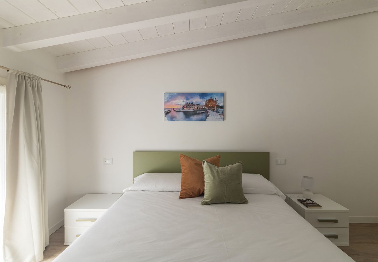 Apartment in Toscolano-Maderno - Maison Bellini 4 by Garda FeWo