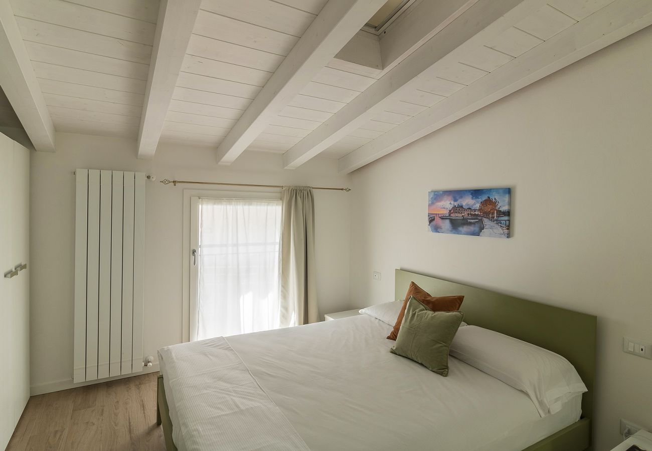 Apartment in Toscolano-Maderno - Maison Bellini 4 by Garda FeWo