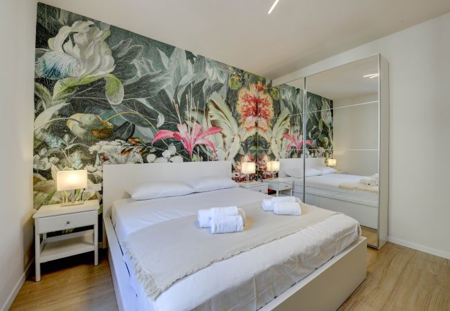 Apartment in Desenzano del Garda - 13- APA DOM Apartment in Desenzano del Garda - 13- APA DOM