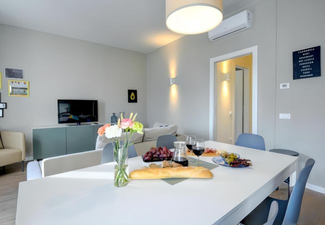 Apartment in Desenzano del Garda - 23 - Desenzanoloft Bacco Apartment in Desenzano del Garda - 23 - Desenzanoloft Bacco