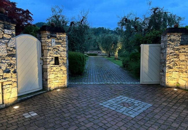 Villa in Manerba del Garda - Villa Oleander