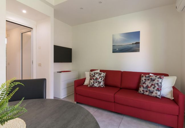 Apartment in Manerba del Garda - Il Professore Lakefront by Garda FeWo Apartment in Manerba del Garda - Il Professore Lakefront by Garda FeWo