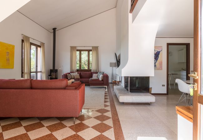Villa in Salò - Villa Cuore by Garda FeWo Villa in Salò - Villa Cuore by Garda FeWo