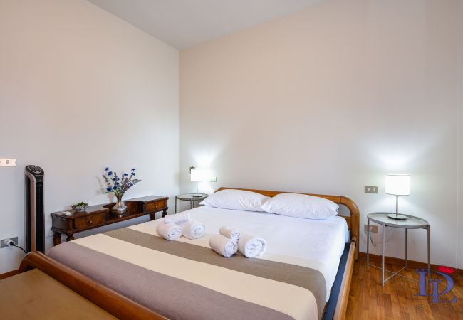 Desenzanoloft, apartment, holiday home, Desenzano, Lake Garda, Sirmione, Vacation rental, holiday houses