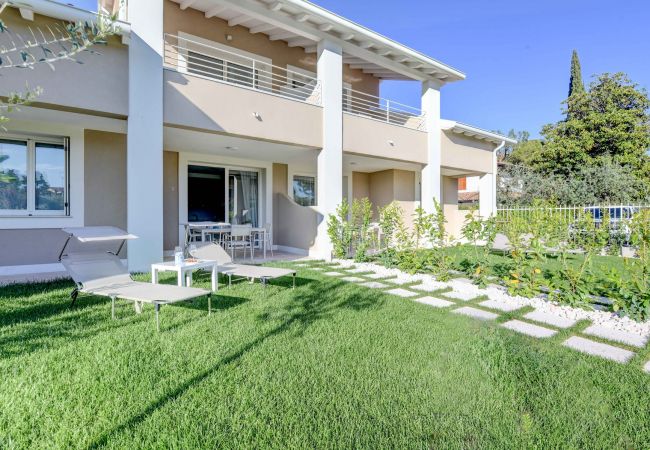 Apartment in Manerba del Garda - Villa Meri - Lake 3 by Garda FeWo Apartment in Manerba del Garda - Villa Meri - Lake 3 by Garda FeWo
