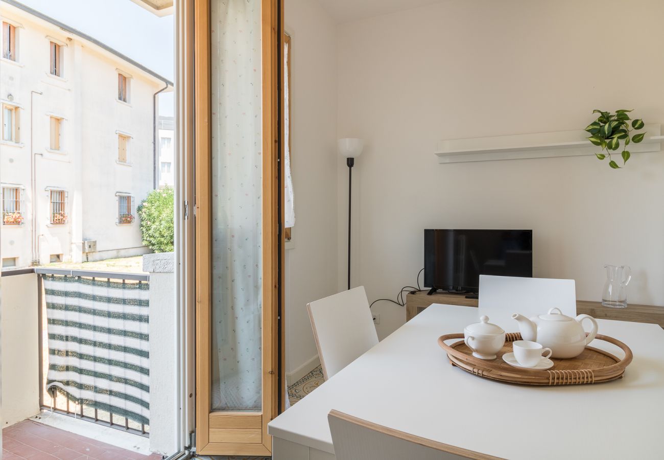 Apartment in Toscolano-Maderno - Sandy Azzurro