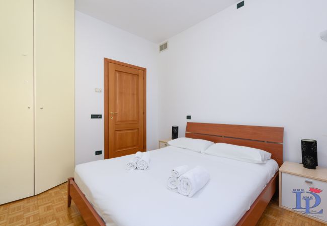 Apartment in Desenzano del Garda - 28-Desenzanoloft : CHARMING ON THE LAKE