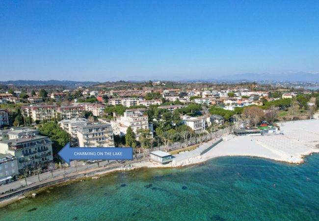 Apartment in Desenzano del Garda - 28-Desenzanoloft : CHARMING ON THE LAKE Apartment in Desenzano del Garda - 28-Desenzanoloft : CHARMING ON THE LAKE