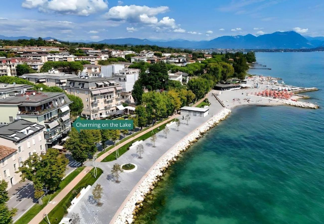 Apartment in Desenzano del Garda - 28-Desenzanoloft : CHARMING ON THE LAKE
