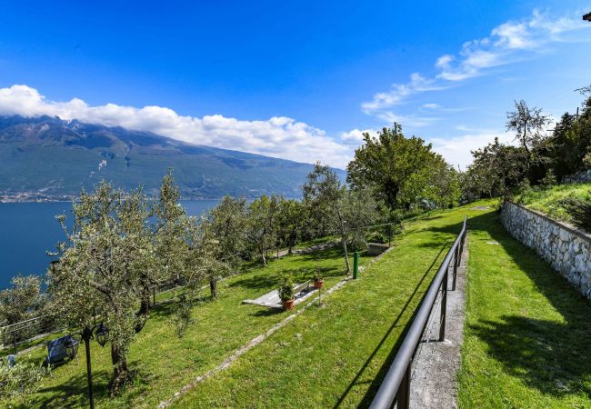 Apartment in Tignale - .Glicine by Garda FeWo Apartment in Tignale - .Glicine by Garda FeWo