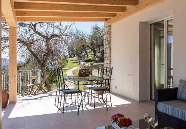 Apartment in Tignale - .Glicine by Garda FeWo Apartment in Tignale - .Glicine by Garda FeWo