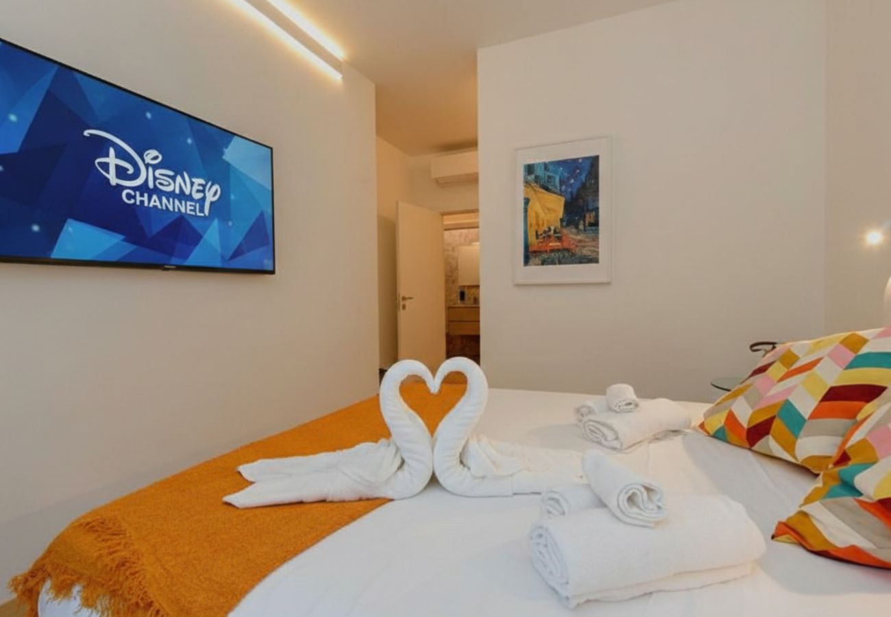 Apartment in Desenzano del Garda - 81 - The Lake Giant