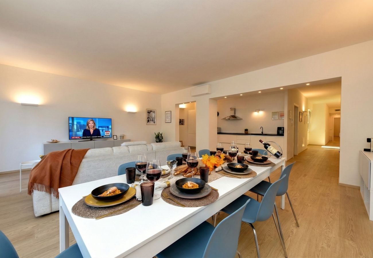 Apartment in Desenzano del Garda - 81 - The Lake Giant