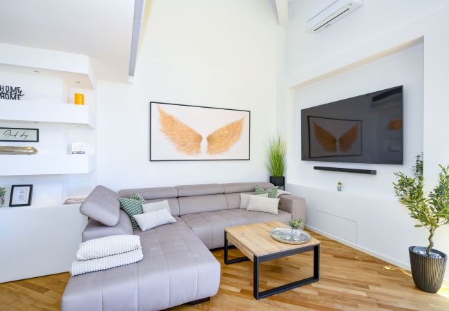 Apartment in Puegnago sul Garda - La Torretta by Garda FeWo Apartment in Puegnago sul Garda - La Torretta by Garda FeWo