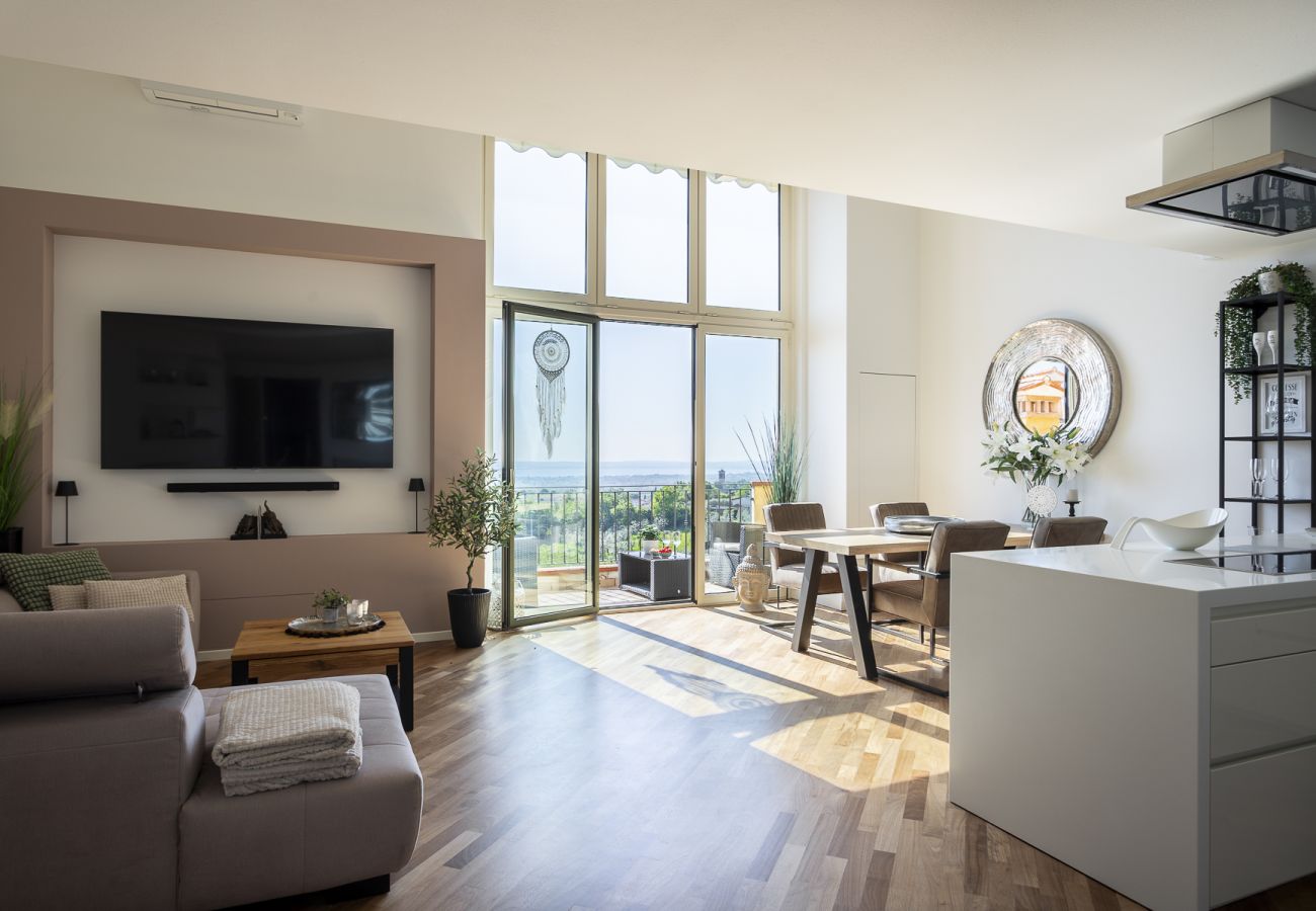 Apartment in Puegnago sul Garda - La Torretta by Garda FeWo