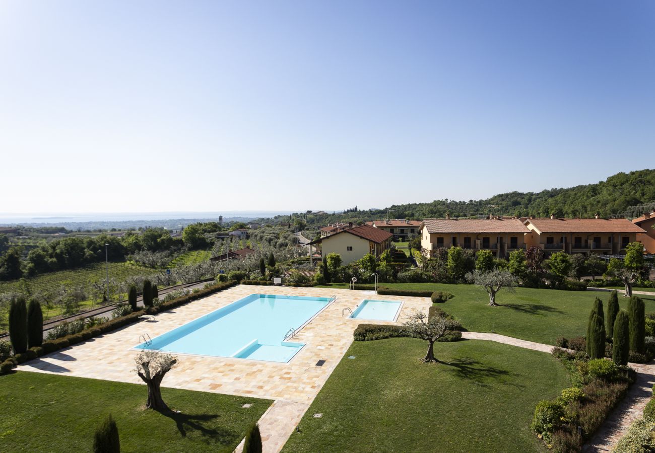 Apartment in Puegnago sul Garda - La Torretta by Garda FeWo