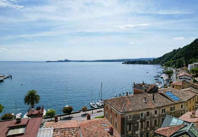 Apartment in Toscolano-Maderno - Tre passi dal lago 2 by Garda FeWo Apartment in Toscolano-Maderno - Tre passi dal lago 2 by Garda FeWo