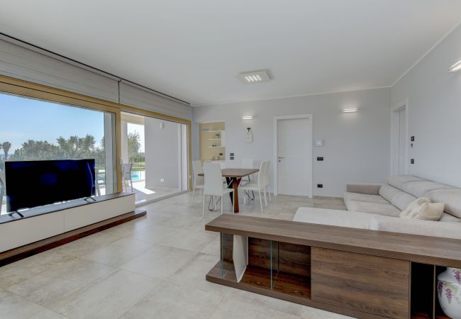 Villa in Moniga del Garda - Villa Easy Life by Garda FeWo