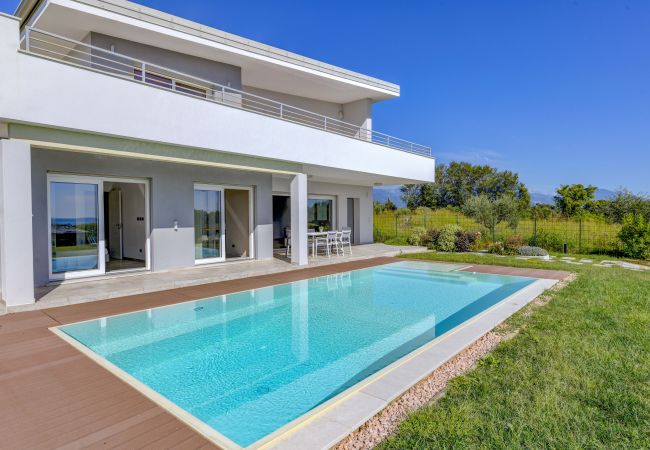 Villa in Moniga del Garda - Villa Easy Life by Garda FeWo Villa in Moniga del Garda - Villa Easy Life by Garda FeWo