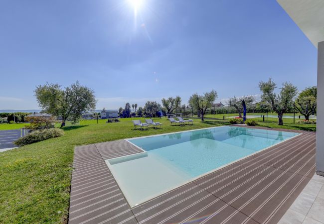 Villa in Moniga del Garda - Villa Easy Life by Garda FeWo