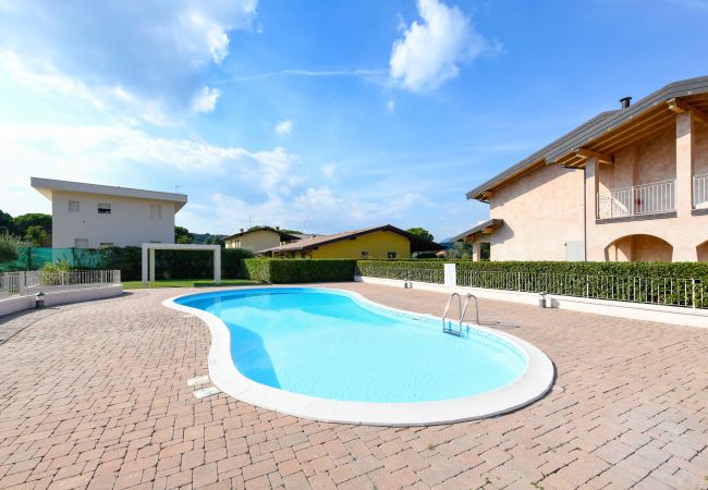 Apartment in Manerba del Garda - Casa Verde