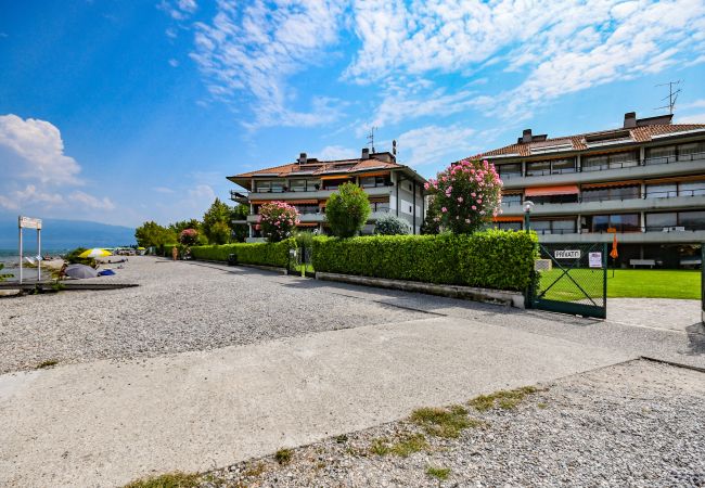 Apartment in Manerba del Garda - Garda Marina by Garda FeWo