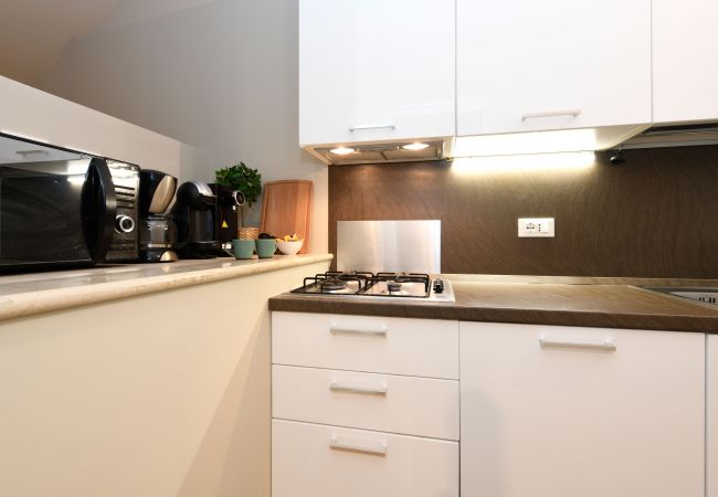 Apartment in Salò - Appartamento Alfredo by Garda FeWo Apartment in Salò - Appartamento Alfredo by Garda FeWo
