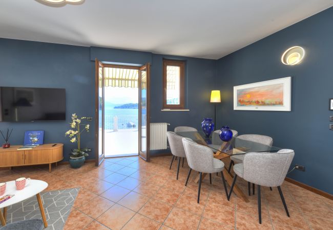 Apartment in Salò - La Vela Deluxe by Garda FeWo Apartment in Salò - La Vela Deluxe by Garda FeWo