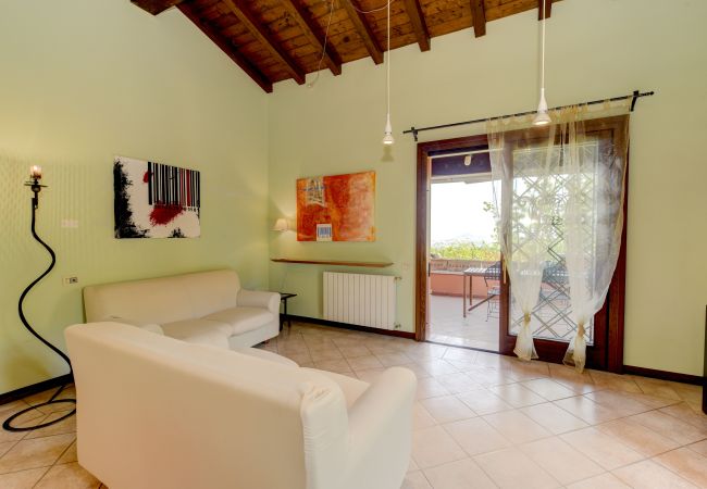 Terraced House in Soiano del Lago - Casa Cri Cri by Garda feWo Terraced House in Soiano del Lago - Casa Cri Cri by Garda feWo