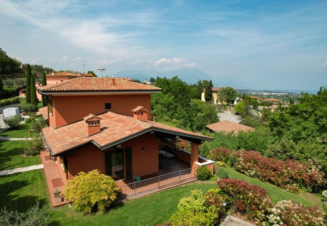 Terraced House in Soiano del Lago - Casa Cri Cri by Garda feWo Terraced House in Soiano del Lago - Casa Cri Cri by Garda feWo