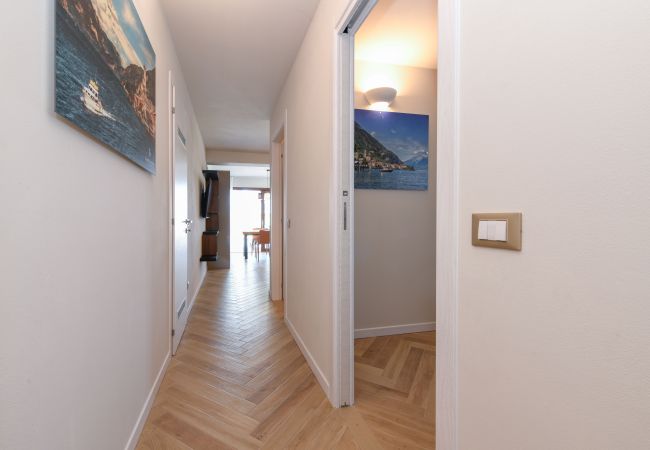 Terraced House in Manerba del Garda - Gardaliva 6 by the  The lake Terraced House in Manerba del Garda - Gardaliva 6 by the  The lake