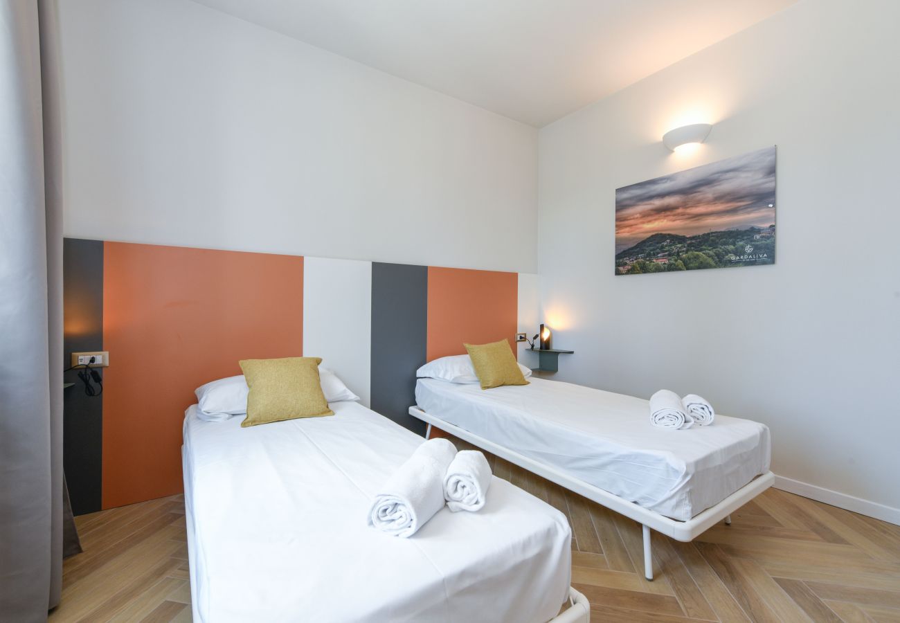 Terraced House in Manerba del Garda - Gardaliva 6 by the  The lake