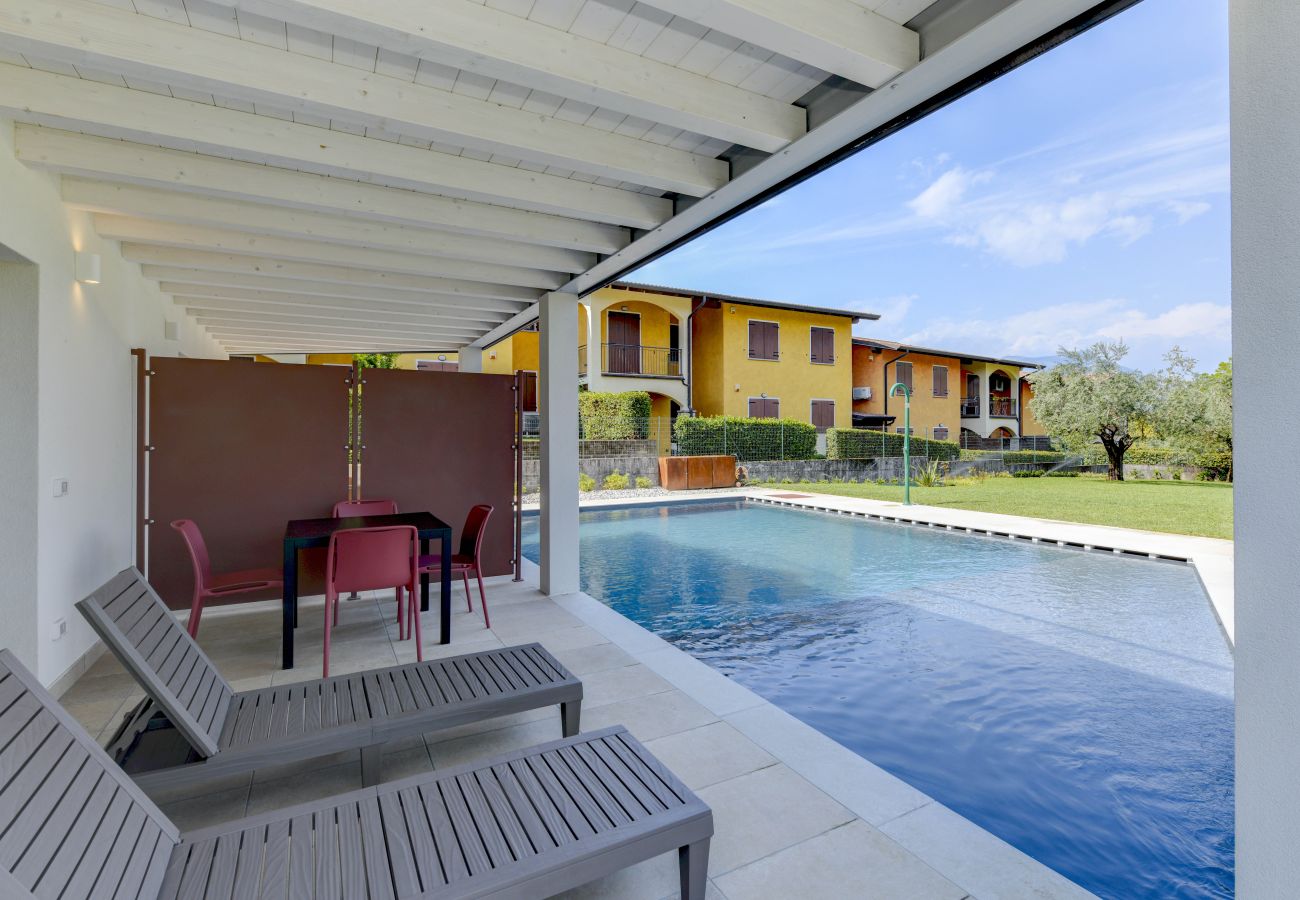 Terraced House in Manerba del Garda - Gardaliva 6 by the  The lake